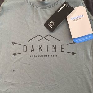 DAKINE Light Baselayer With Channel Flow - Medium - NWT - Ski Snowboarding.